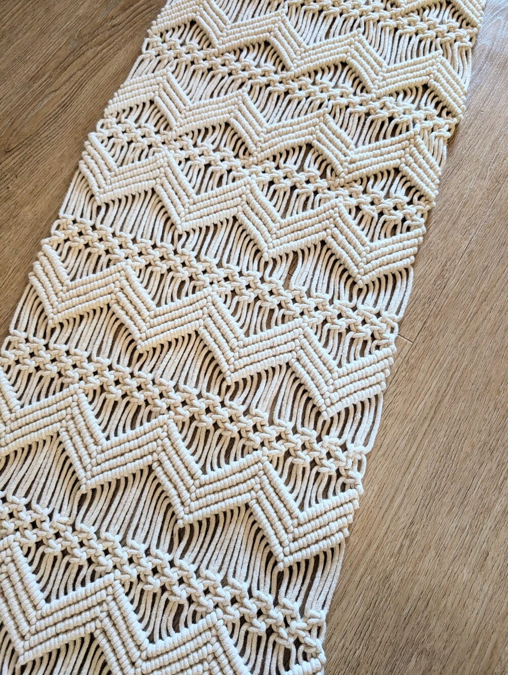 Jute Macrame Table Runner - Picture 2 of 6